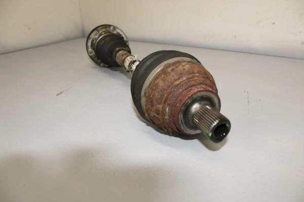 ARBRE DE TRANSMISSION VW/SEAT - Vue 2